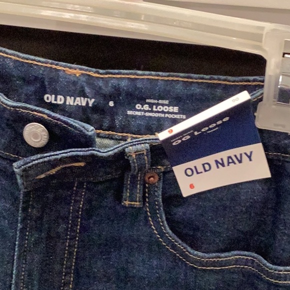 Old Navy Women’s Dark Blue Jeans size 6 - Picture 2 of 8